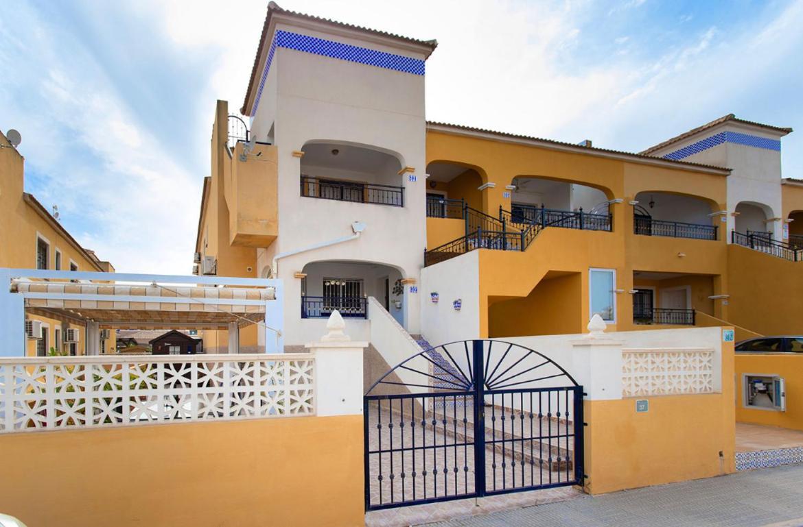 Bungalow La Herrada Los Montesinos Exterior photo